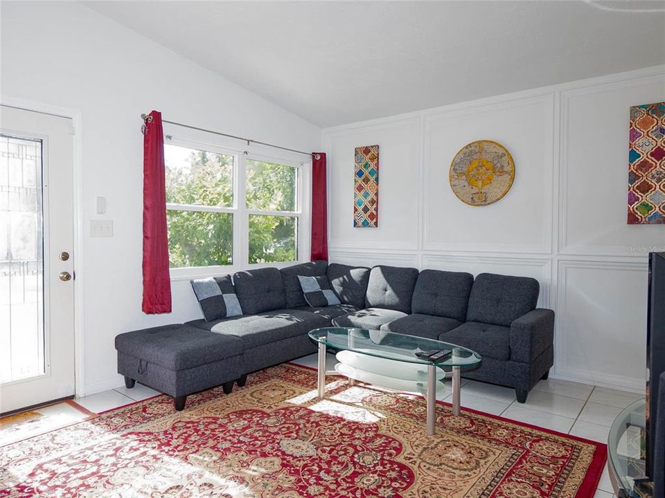 Activo con contrato: $374,900 (3 camas, 2 baños, 1826 Pies cuadrados)