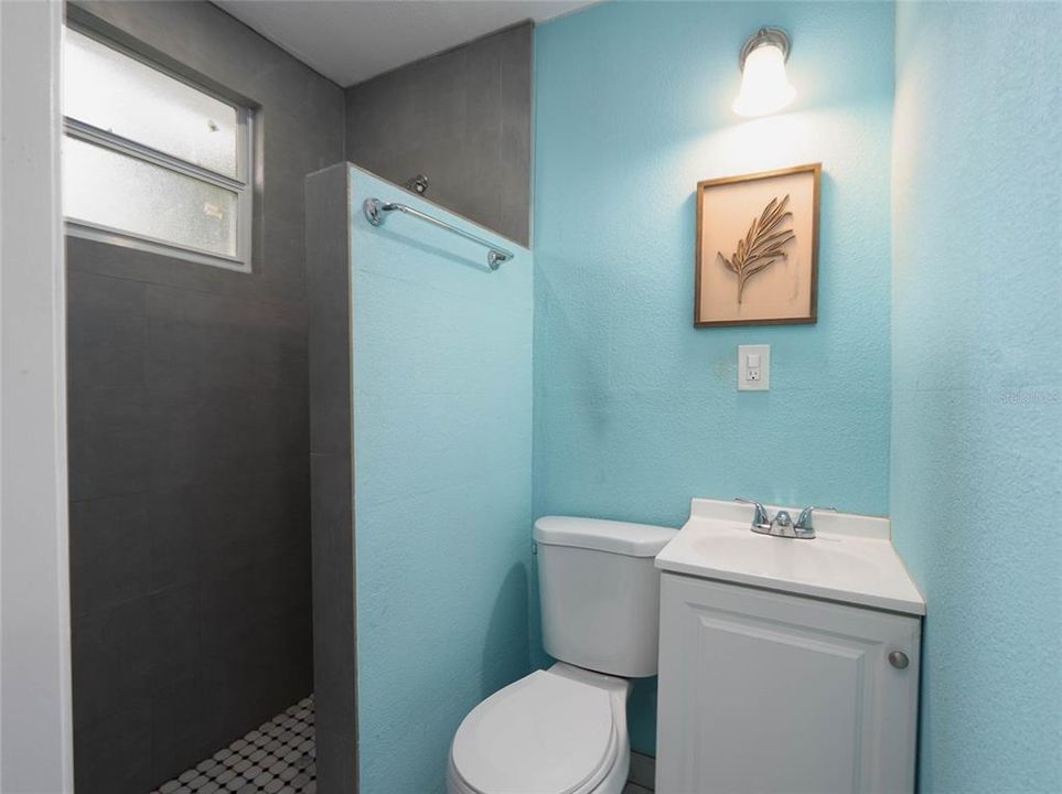 Activo con contrato: $374,900 (3 camas, 2 baños, 1826 Pies cuadrados)