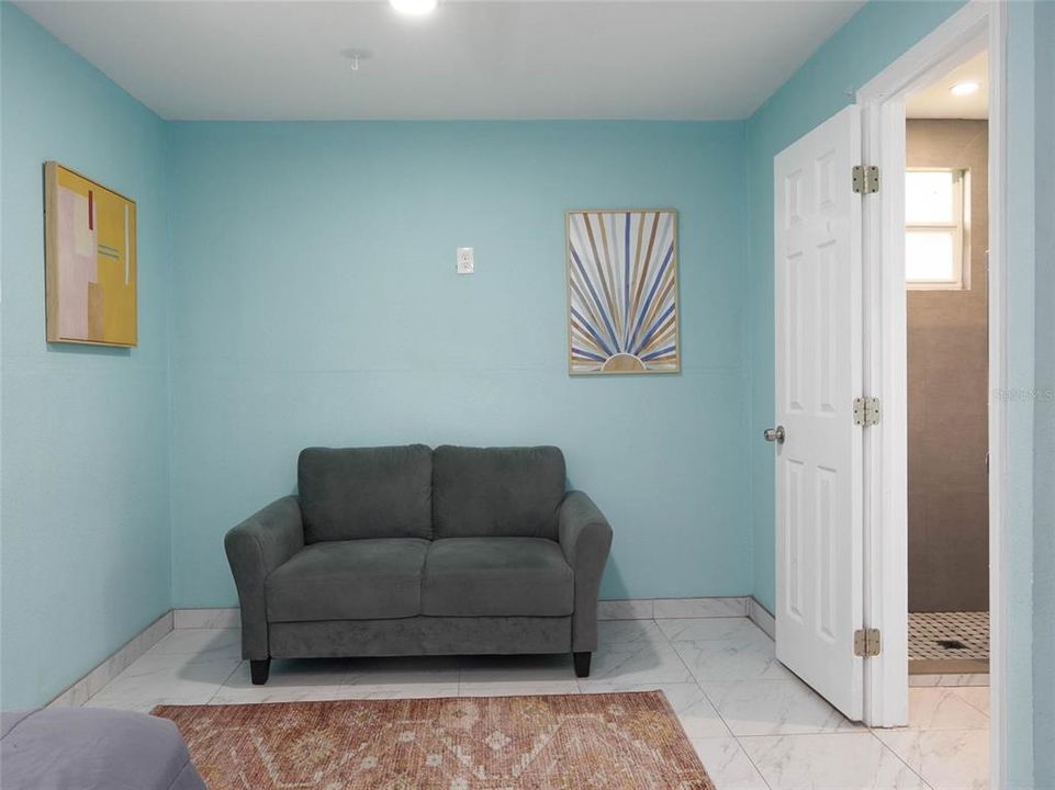 Activo con contrato: $374,900 (3 camas, 2 baños, 1826 Pies cuadrados)