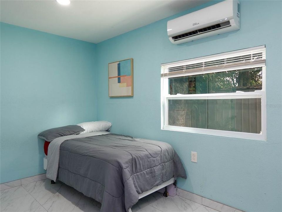 Activo con contrato: $374,900 (3 camas, 2 baños, 1826 Pies cuadrados)