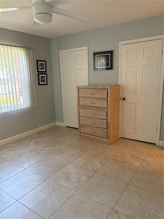 For Sale: $239,000 (1 beds, 1 baths, 623 Square Feet)