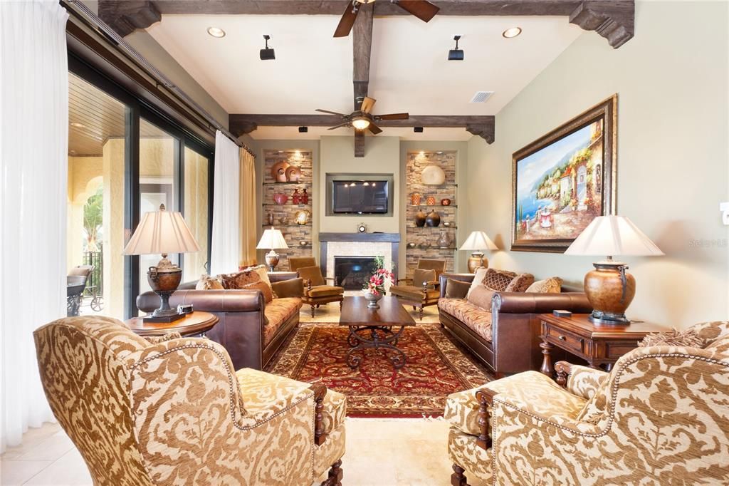 待售: $5,250,000 (8 贝兹, 8 浴室, 7980 平方英尺)