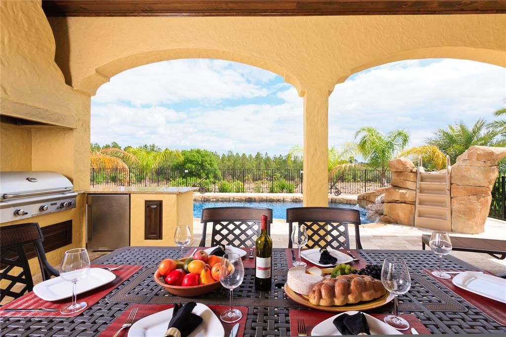 待售: $5,250,000 (8 贝兹, 8 浴室, 7980 平方英尺)