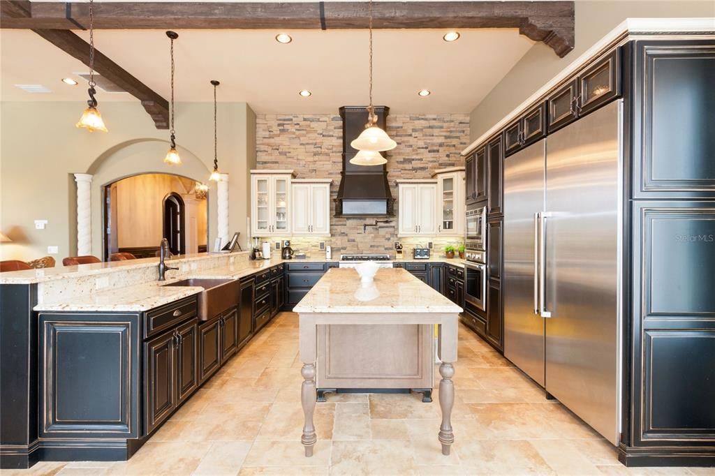 待售: $5,250,000 (8 贝兹, 8 浴室, 7980 平方英尺)