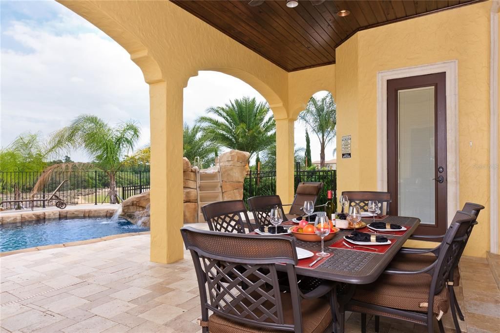 待售: $5,250,000 (8 贝兹, 8 浴室, 7980 平方英尺)