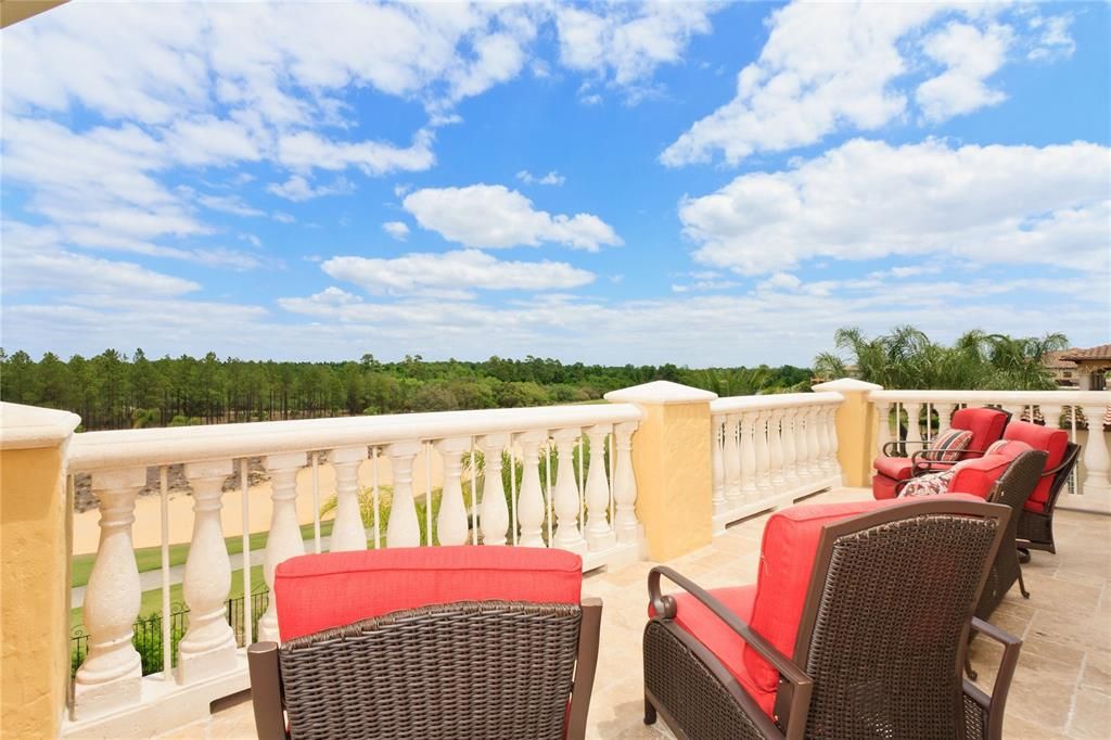 待售: $5,250,000 (8 贝兹, 8 浴室, 7980 平方英尺)