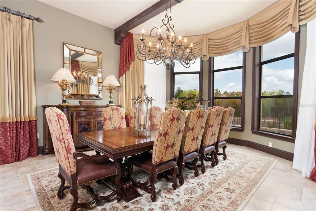 待售: $5,250,000 (8 贝兹, 8 浴室, 7980 平方英尺)