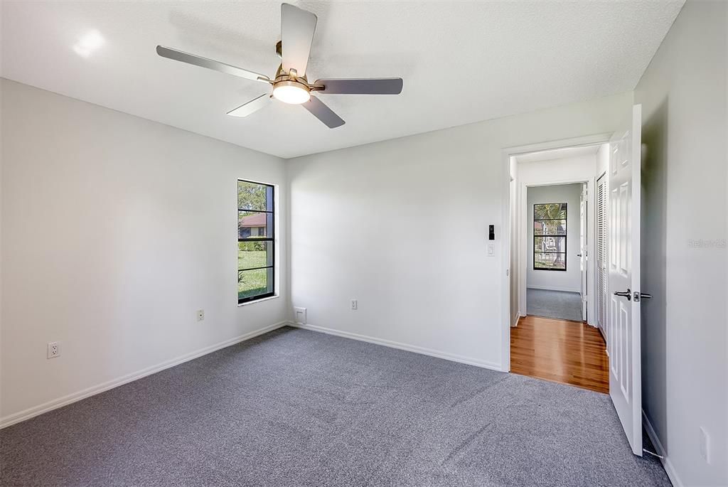 For Sale: $289,000 (2 beds, 2 baths, 1152 Square Feet)