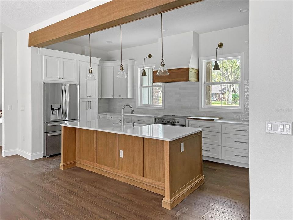 For Sale: $698,000 (4 beds, 3 baths, 2150 Square Feet)