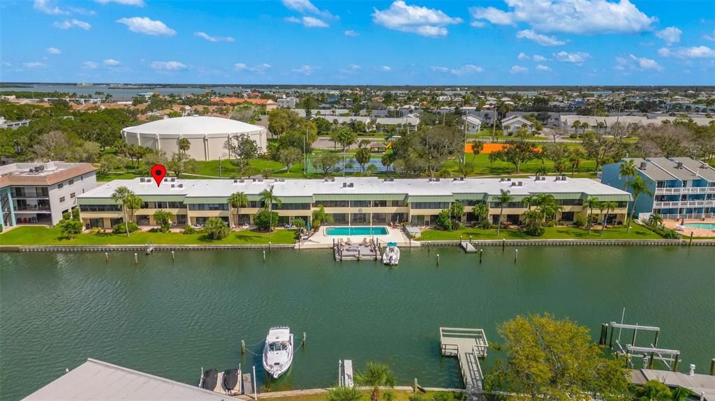 For Sale: $235,000 (1 beds, 1 baths, 480 Square Feet)