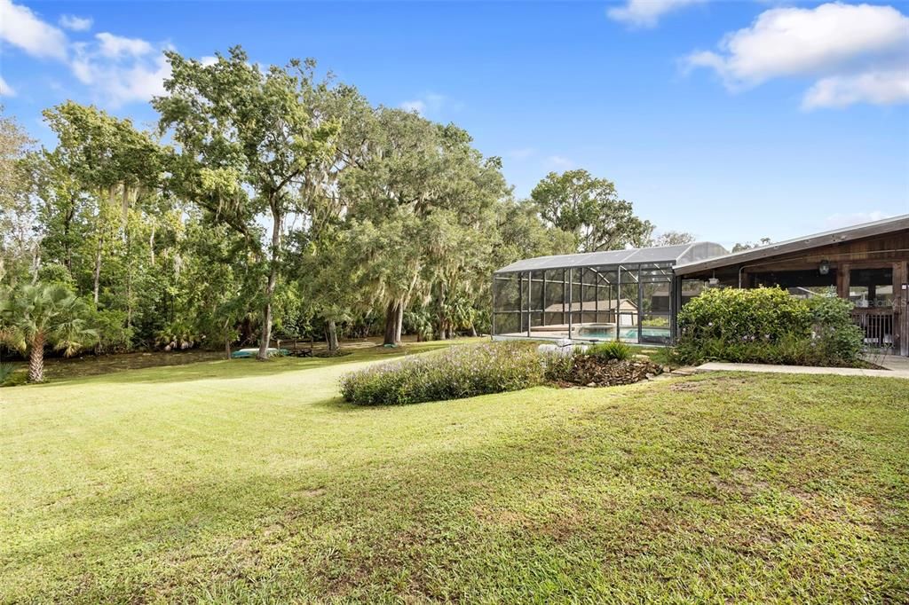 Active With Contract: $549,900 (4 beds, 2 baths, 2892 Square Feet)