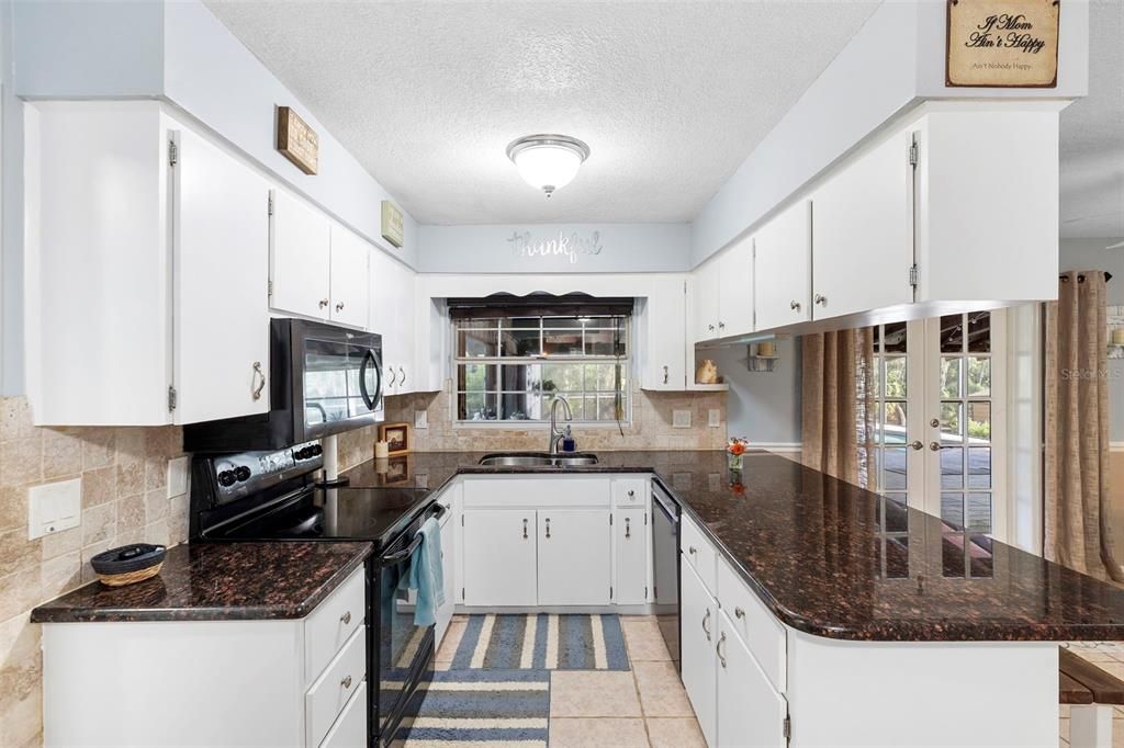 Active With Contract: $549,900 (4 beds, 2 baths, 2892 Square Feet)