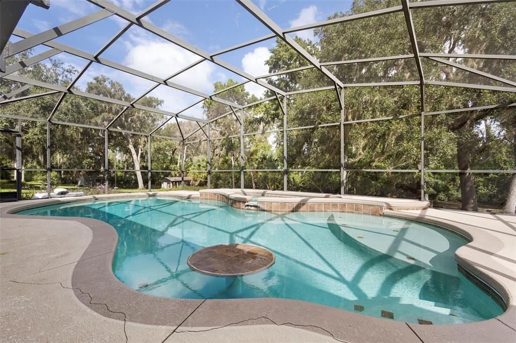 Active With Contract: $549,900 (4 beds, 2 baths, 2892 Square Feet)