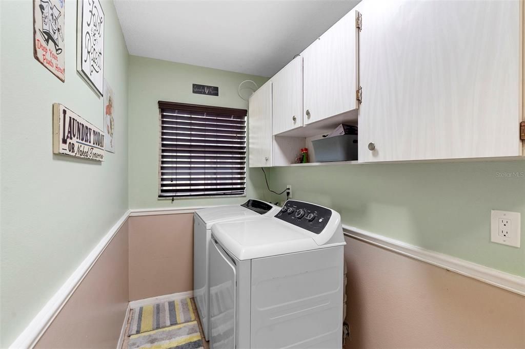 Active With Contract: $549,900 (4 beds, 2 baths, 2892 Square Feet)