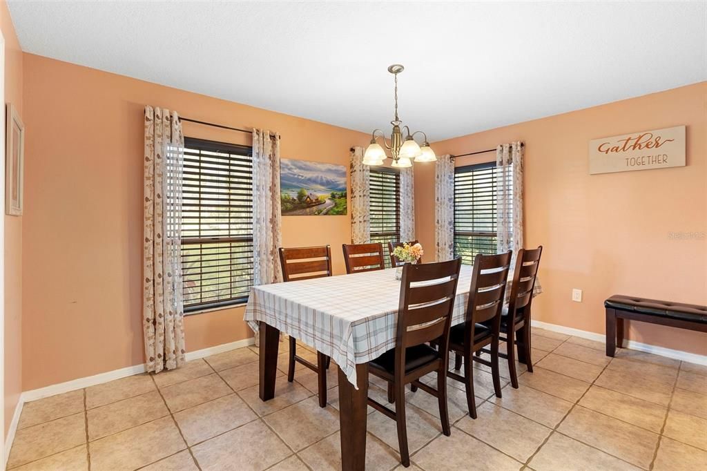 Active With Contract: $549,900 (4 beds, 2 baths, 2892 Square Feet)