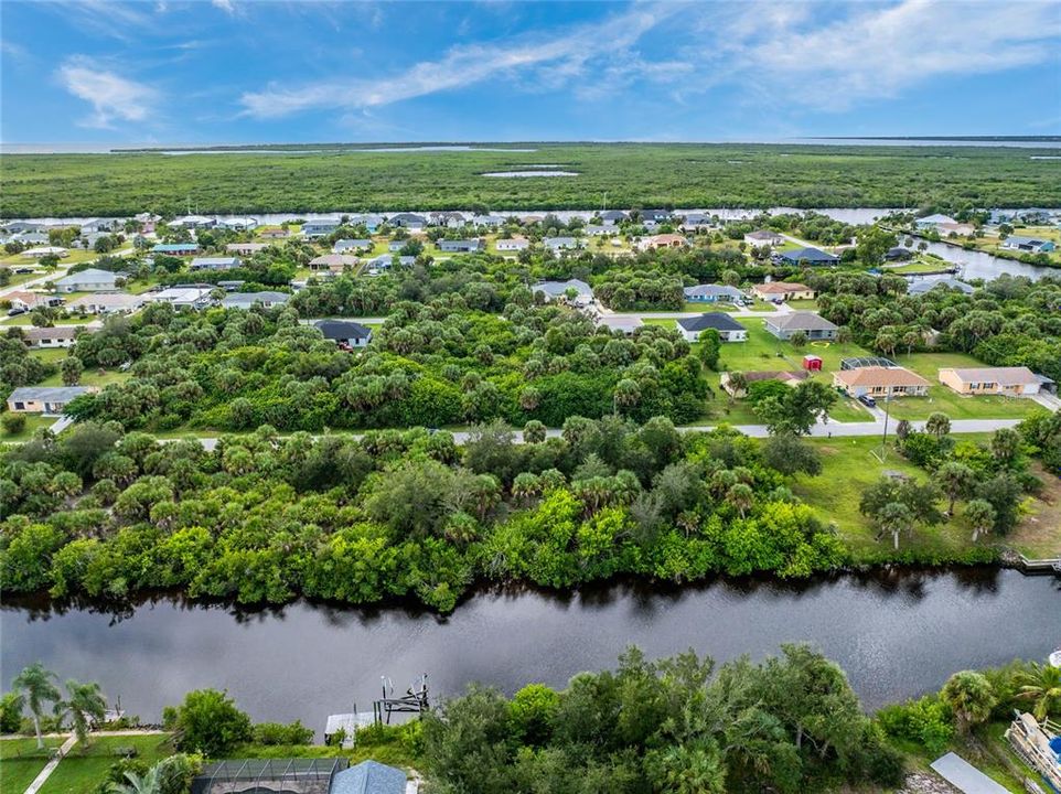 En Venta: $85,000 (0.23 acres)