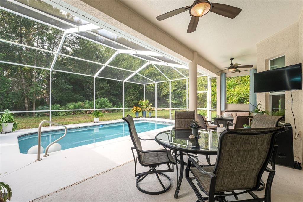 For Sale: $439,900 (3 beds, 2 baths, 2014 Square Feet)