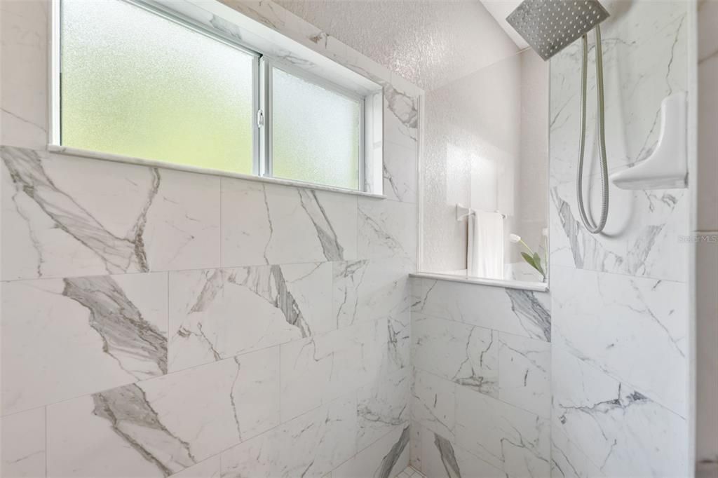 For Sale: $439,900 (3 beds, 2 baths, 2014 Square Feet)