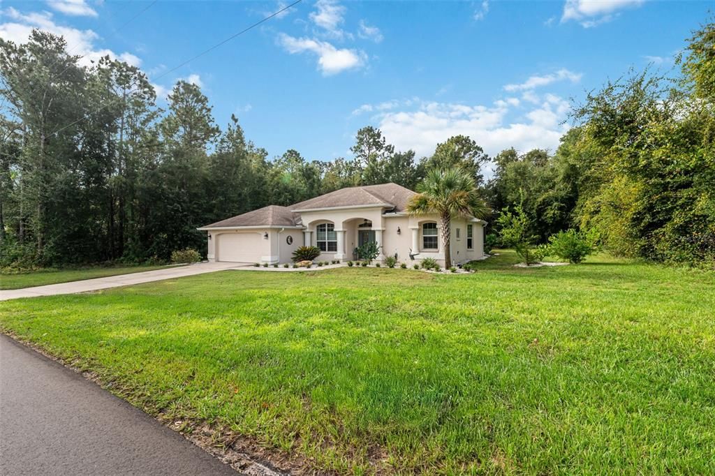 For Sale: $439,900 (3 beds, 2 baths, 2014 Square Feet)