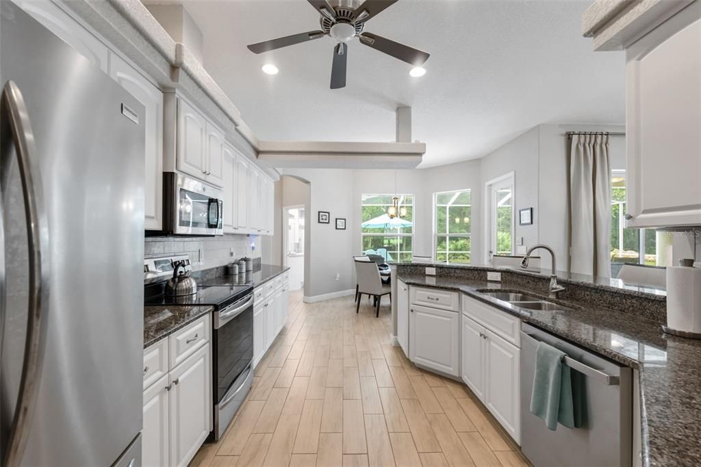 For Sale: $439,900 (3 beds, 2 baths, 2014 Square Feet)