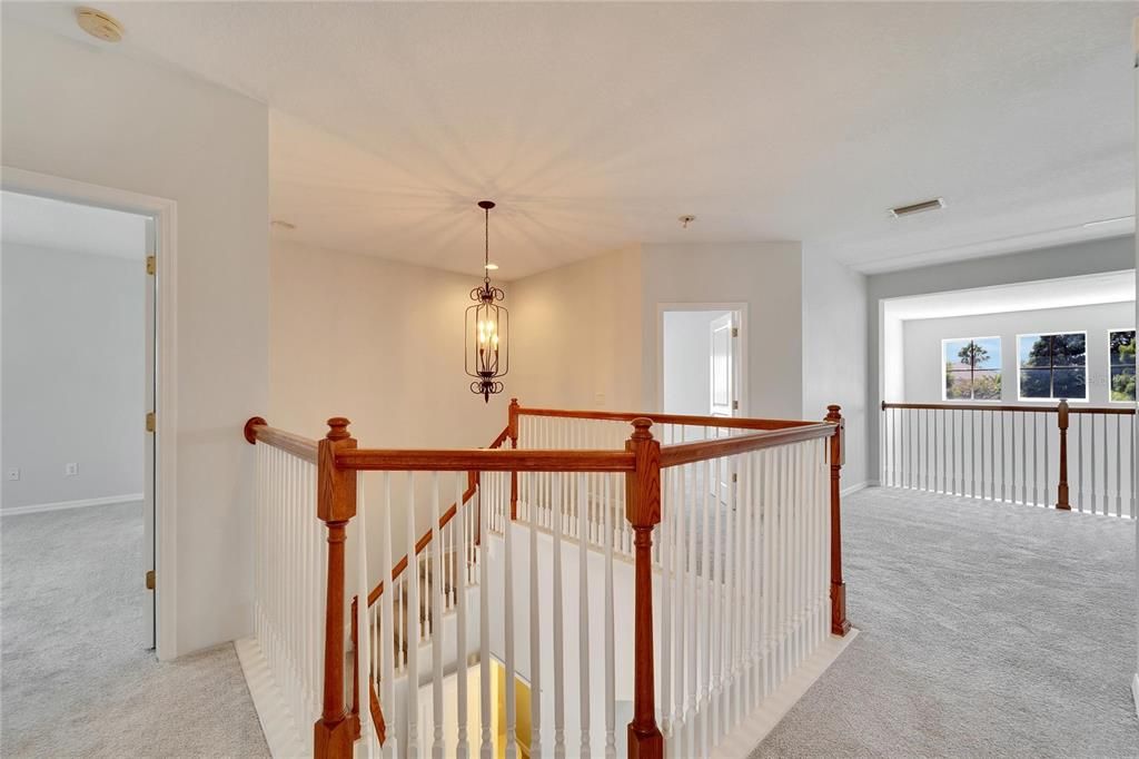 出租: $4,100 (4 贝兹, 3 浴室, 3772 平方英尺)