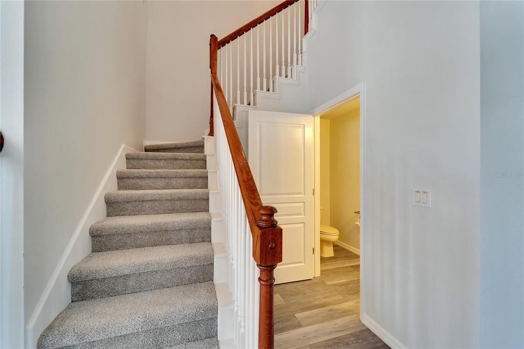 出租: $4,100 (4 贝兹, 3 浴室, 3772 平方英尺)