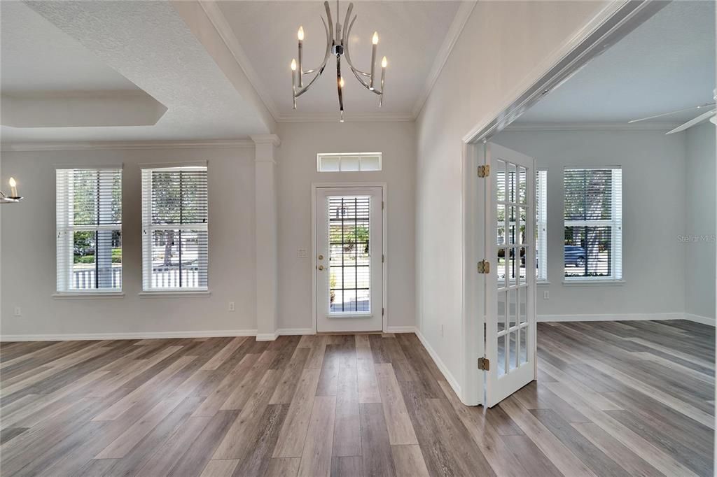 出租: $4,100 (4 贝兹, 3 浴室, 3772 平方英尺)