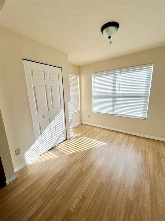 For Rent: $1,350 (1 beds, 1 baths, 767 Square Feet)