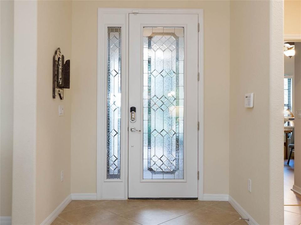 На продажу: $649,900 (4 спален, 2 ванн, 2243 Квадратных фут)