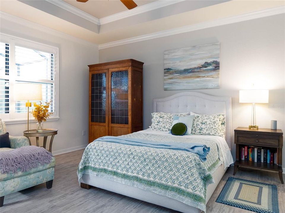 На продажу: $649,900 (4 спален, 2 ванн, 2243 Квадратных фут)