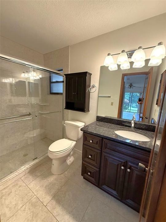 En Venta: $139,900 (2 camas, 2 baños, 1036 Pies cuadrados)