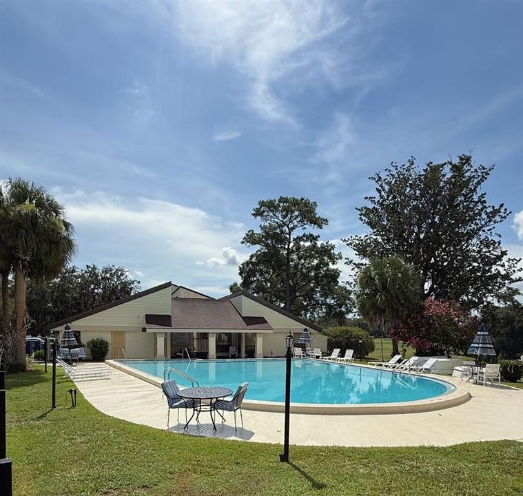 En Venta: $139,900 (2 camas, 2 baños, 1036 Pies cuadrados)