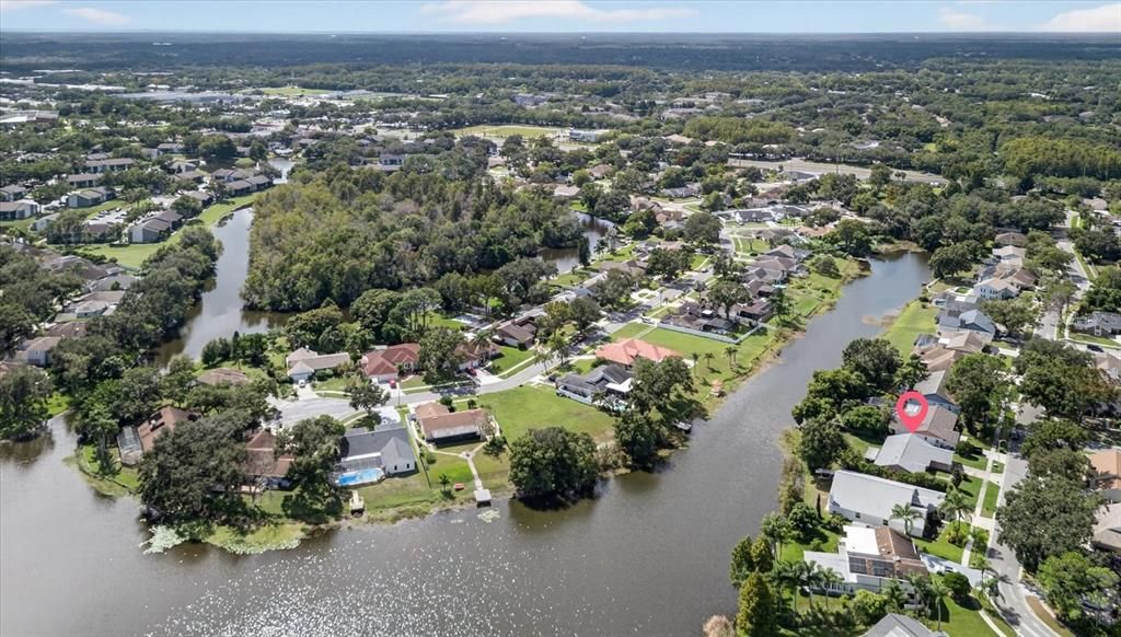 合同活跃: $649,000 (4 贝兹, 3 浴室, 3538 平方英尺)