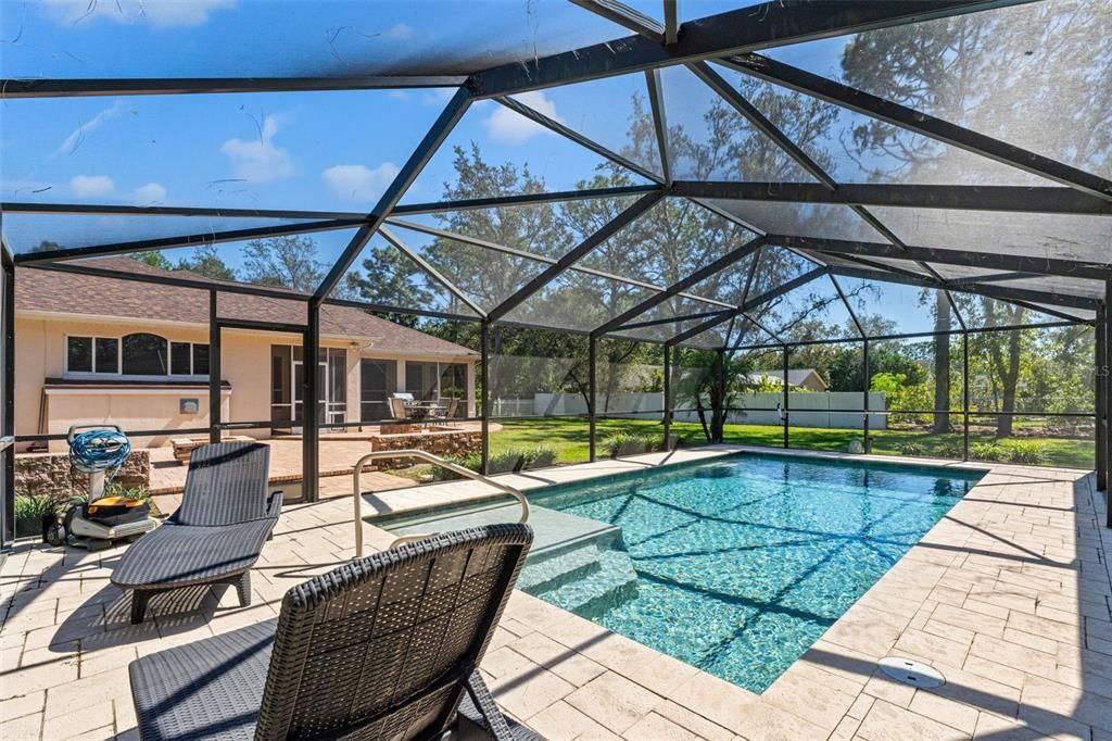 En Venta: $599,000 (3 camas, 2 baños, 2151 Pies cuadrados)