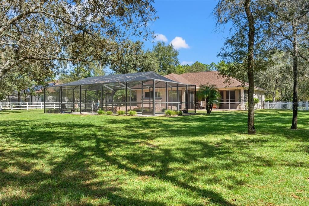 En Venta: $599,000 (3 camas, 2 baños, 2151 Pies cuadrados)