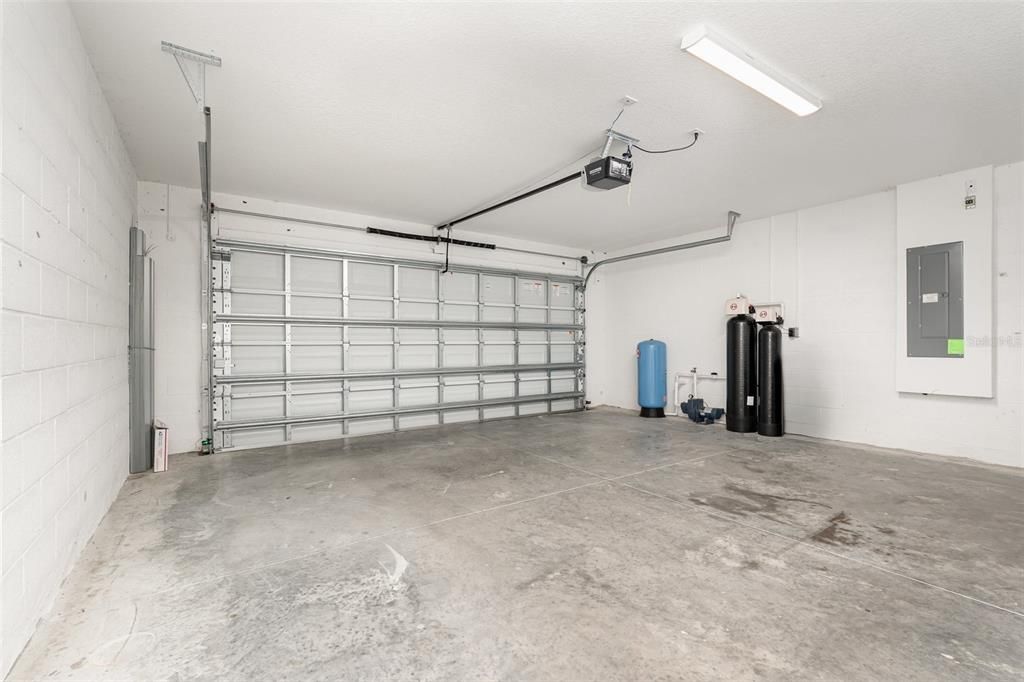 待售: $294,900 (4 贝兹, 2 浴室, 1821 平方英尺)