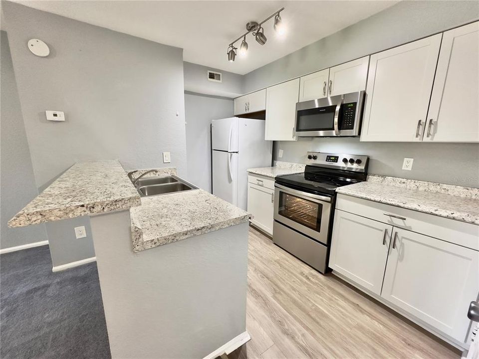 For Sale: $846,000 (8 beds, 0 baths, 4307 Square Feet)