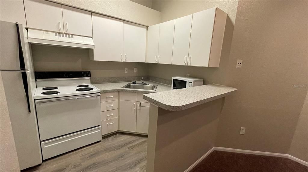 For Sale: $846,000 (8 beds, 0 baths, 4307 Square Feet)