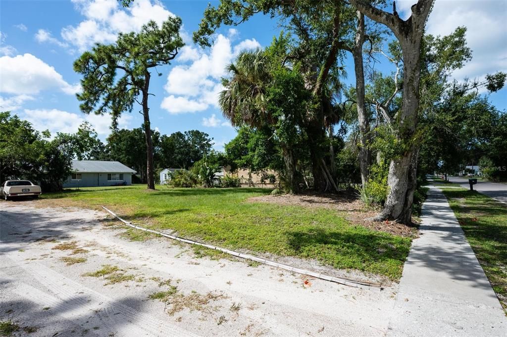 For Sale: $150,000 (0.12 acres)