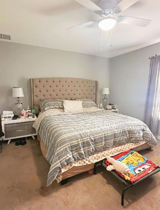 出租: $2,000 (3 贝兹, 2 浴室, 1237 平方英尺)