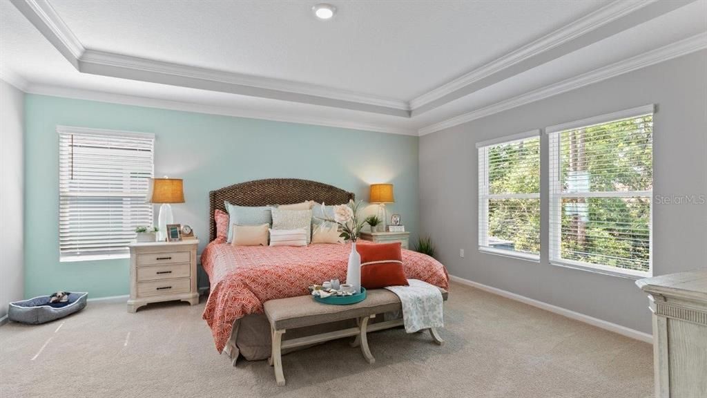 待售: $396,990 (4 贝兹, 2 浴室, 1986 平方英尺)