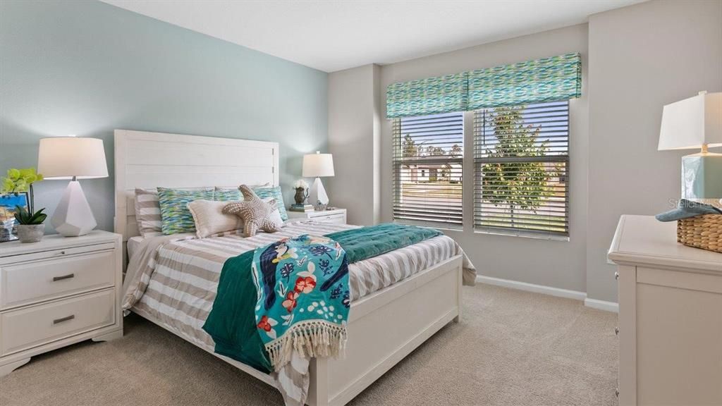 待售: $396,990 (4 贝兹, 2 浴室, 1986 平方英尺)