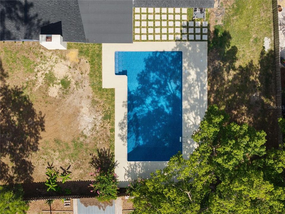 合同活跃: $469,900 (4 贝兹, 2 浴室, 2311 平方英尺)