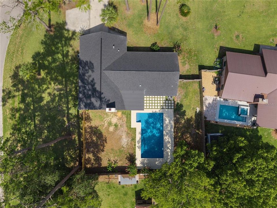 合同活跃: $469,900 (4 贝兹, 2 浴室, 2311 平方英尺)