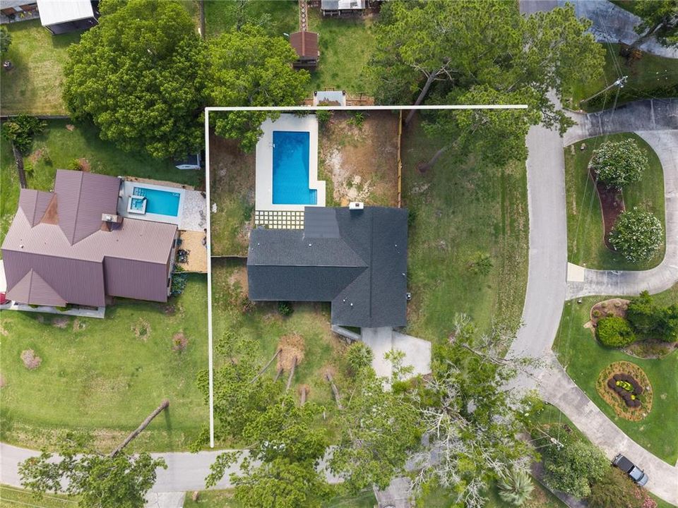 合同活跃: $469,900 (4 贝兹, 2 浴室, 2311 平方英尺)