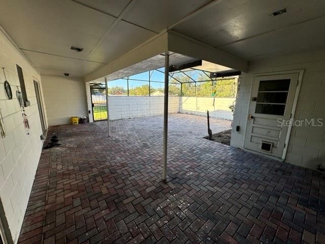 For Sale: $209,000 (2 beds, 2 baths, 1398 Square Feet)