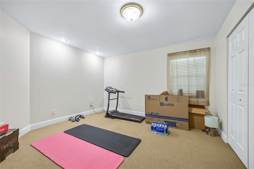 待售: $950,000 (9 贝兹, 0 浴室, 4418 平方英尺)