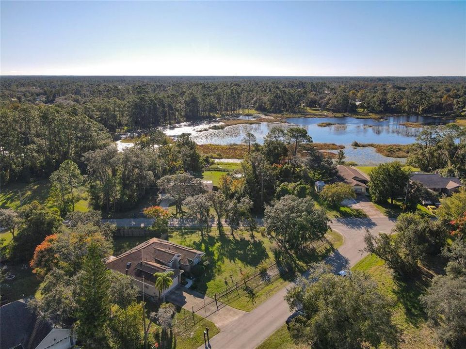 Activo con contrato: $320,000 (3 camas, 2 baños, 1332 Pies cuadrados)