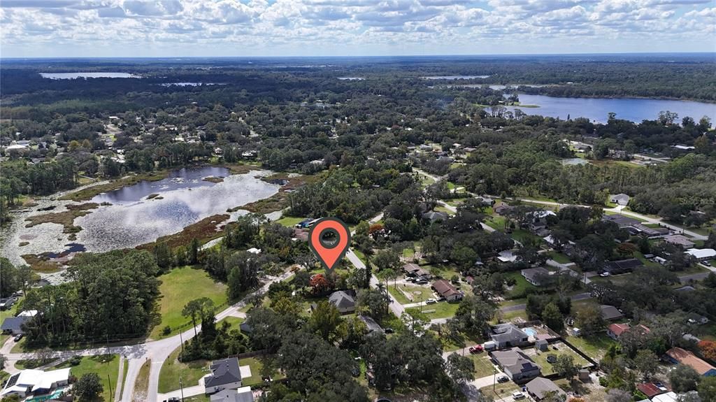 Activo con contrato: $320,000 (3 camas, 2 baños, 1332 Pies cuadrados)