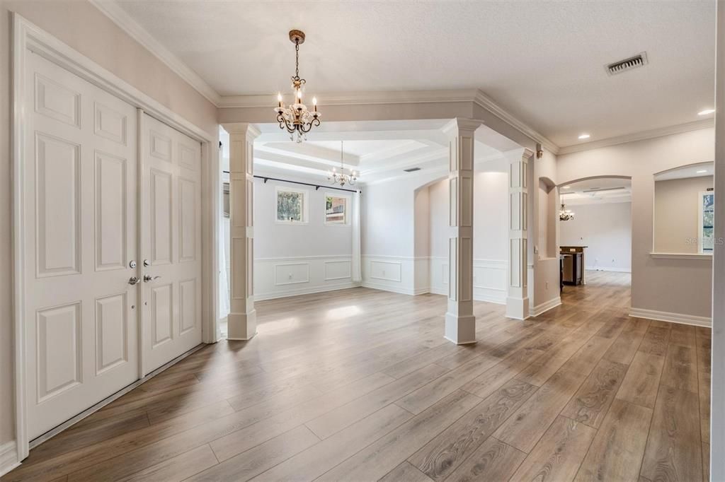 待售: $1,015,000 (5 贝兹, 3 浴室, 3694 平方英尺)